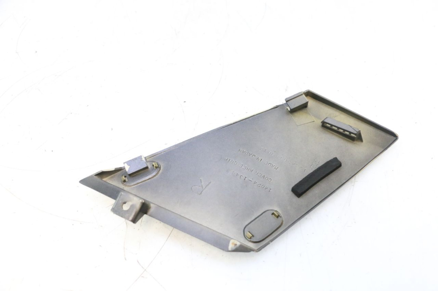 photo de TAMPA LATERAL DO QUADRO DIREITO KAWASAKI GPX F ZX750F 750 (1986 - 1990) - Outro ângulo de visão
