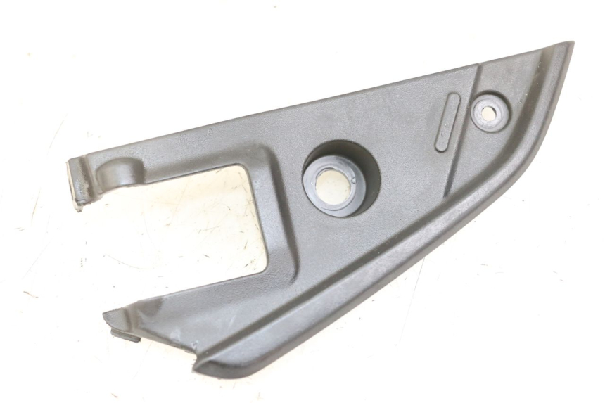 photo de TAMPA LATERAL DIREITA DO CHASSI HONDA SH i 300 (2015 - 2020) - Vista principal