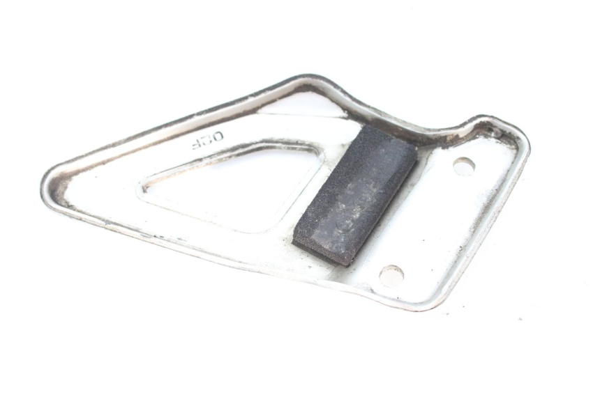 photo de TAMPA LATERAL DIREITA DO CHASSI SUZUKI TLS TL S 1000 (1997 - 2001) - Zoom do estado de desgaste