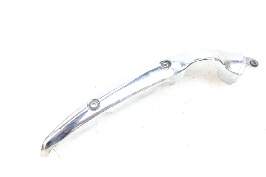 photo de TAMPA LATERAL DIREITA DO CHASSI SUZUKI VL INTRUDER 125 (2004 - 2007) - Outro ângulo de visão