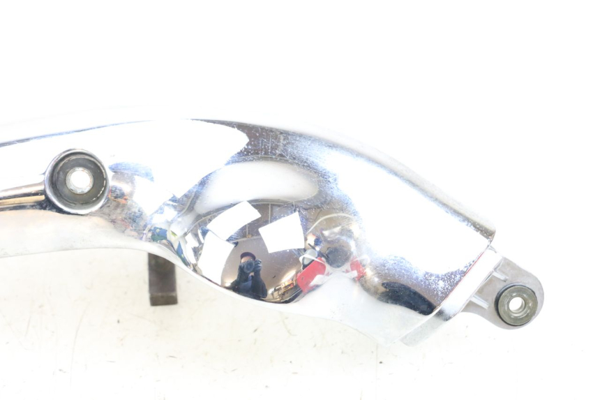 photo de TAMPA LATERAL DIREITA DO CHASSI SUZUKI VL INTRUDER 125 (2004 - 2007) - Marcações e referências