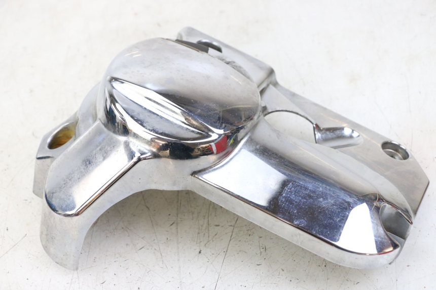 photo de TAMPA LATERAL DIREITA DO CHASSI YAMAHA XVS DRAG STAR DRAGSTAR 650 (1997 - 2007) - Estado da superfície
