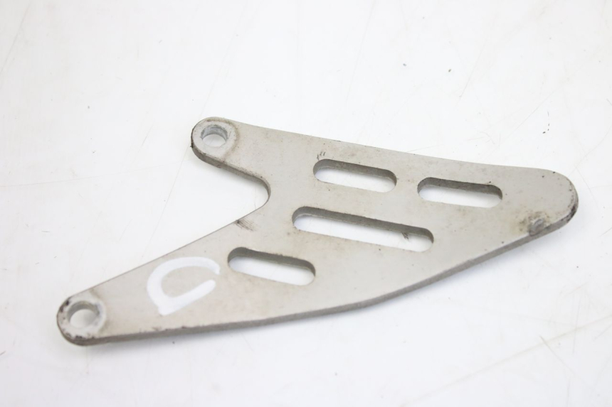 photo de TAMPA LATERAL DIREITA DO CHASSI YAMAHA YZF R1 1000 (2007 - 2008) - Detalhe da peça