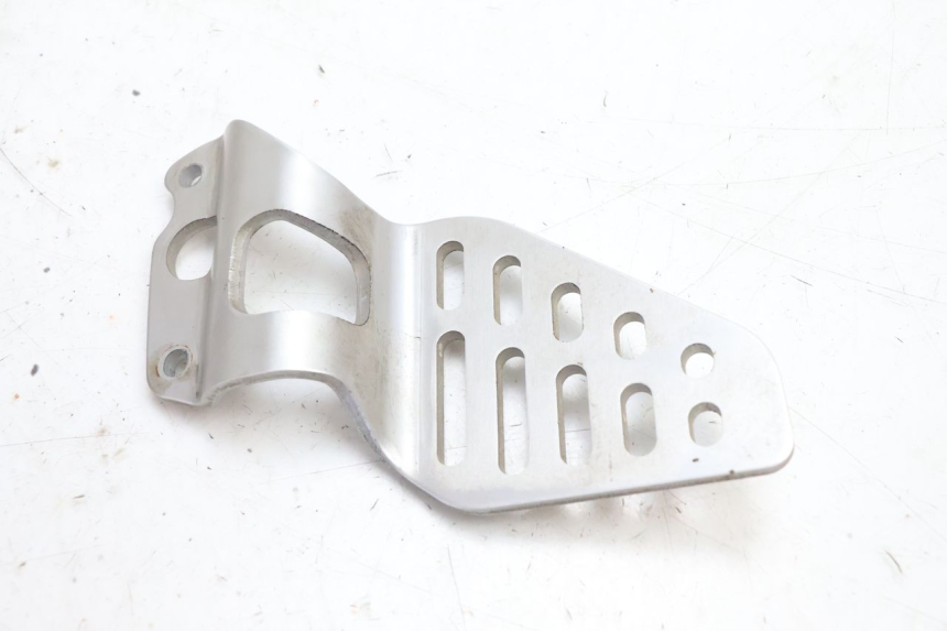 photo de TAMPA LATERAL DO QUADRO DIREITO YAMAHA YZF R6 600 (2008 - 2009) - Outro ângulo de visão
