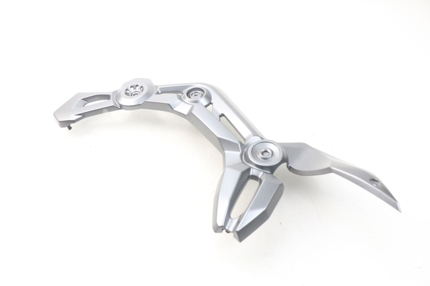 photo de TAMPA LATERAL DIREITA DO CHASSI KAWASAKI Z Z900 900 (2017 - 2019) - Outro ângulo de visão