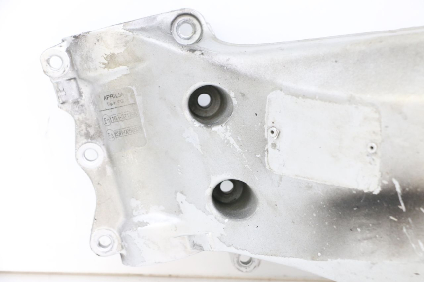 photo de TAMPA LATERAL ESQUERDA DO CHASSI APRILIA RS 50 (1999 - 2005) - Ampliação dos componentes