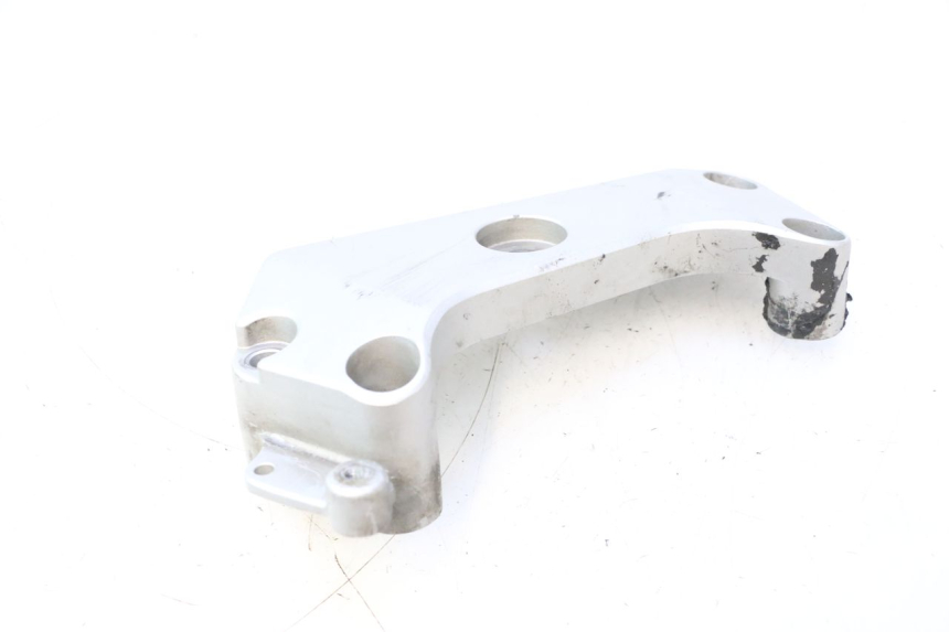 photo de TAMPA LATERAL DO QUADRO ESQUERDO HONDA CB F HORNET 600 (2005 - 2006) - Outro ângulo de visão