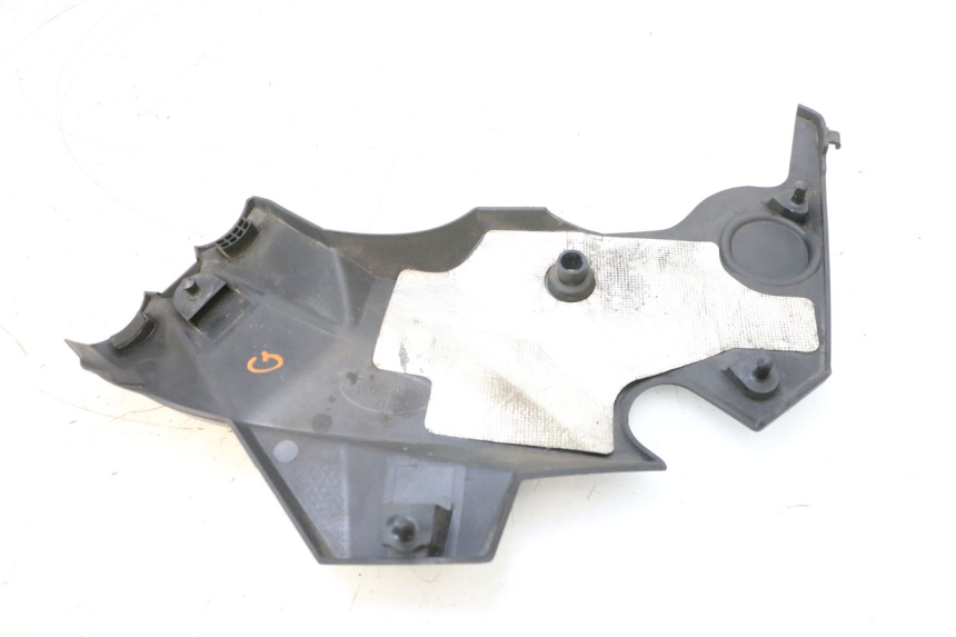 photo de TAMPA LATERAL ESQUERDA DO CHASSI KAWASAKI ER-6 ER6 F ABS 650 (2012 - 2016) - Outro ângulo de visão