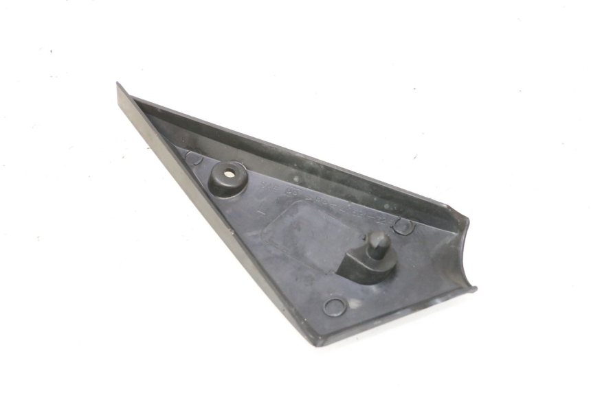 photo de TAMPA LATERAL DO QUADRO ESQUERDO SUZUKI GSF N BANDIT 1200 (2001 - 2005) - Ampliação técnica
