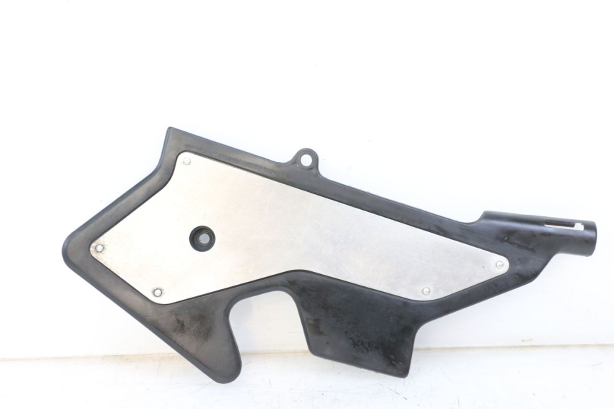 photo de TAMPA LATERAL ESQUERDA DO CHASSI HONDA CBR F 1000 (1993 - 1996) - Vista principal