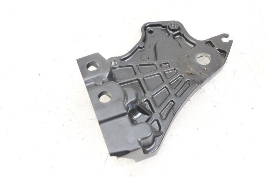 photo de TAMPA LATERAL ESQUERDA DO CHASSI YAMAHA MT-07 MT07 ABS 700 (2014 - 2017) - Detalhe da peça