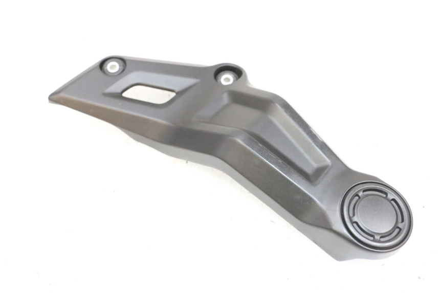 photo de TAMPA LATERAL ESQUERDA DO CHASSI YAMAHA MT-07 MT07 ABS 700 (2018 - 2020) - Detalhe da peça