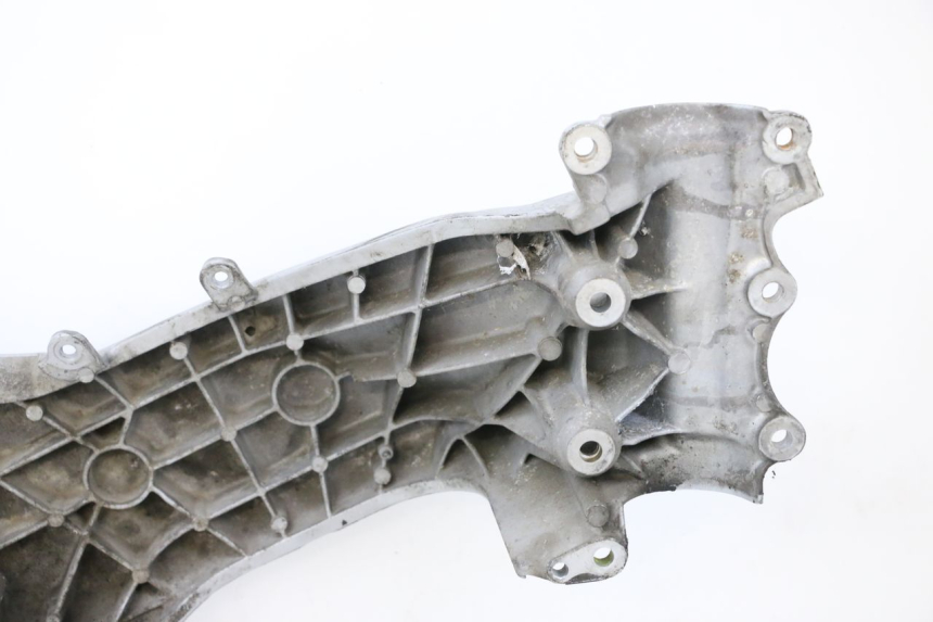 photo de TAMPA LATERAL ESQUERDA DO CHASSI HONDA NSR R 125 (1994 - 2003) - Outro ângulo de visão
