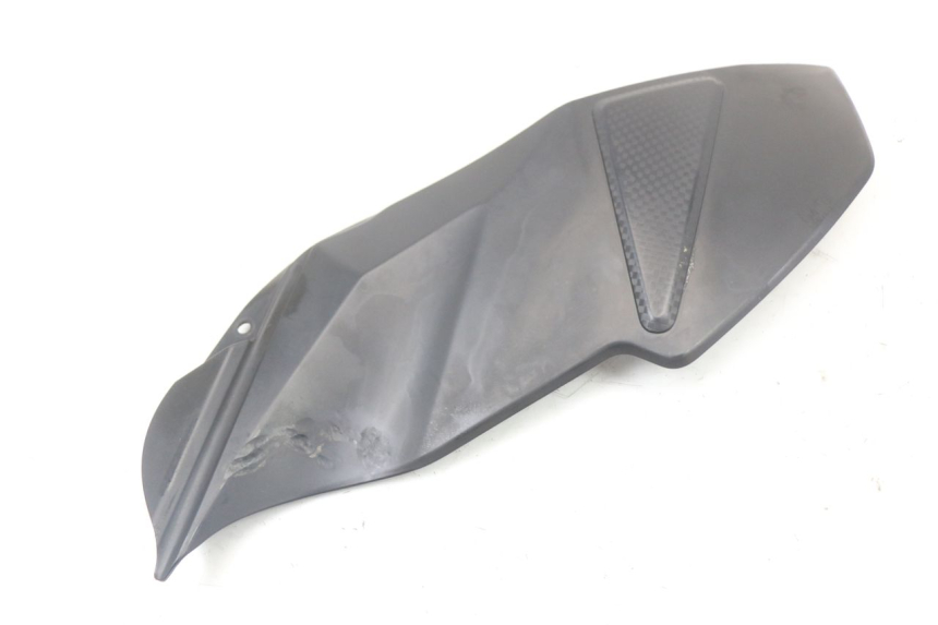 photo de TAMPA LATERAL ESQUERDA DO CHASSI SUZUKI GSR 750 (2011 - 2017) - Ampliação técnica