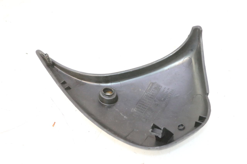 photo de TAMPA LATERAL DO QUADRO ESQUERDO PEUGEOT TREKKER 50 (1995 - 2004) - Ampliação técnica