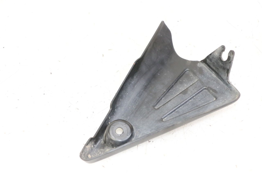 photo de TAMPA LATERAL ESQUERDA DO CHASSI YAMAHA XJN DIVERSION 600 (2000 - 2003) - Detalhe da peça