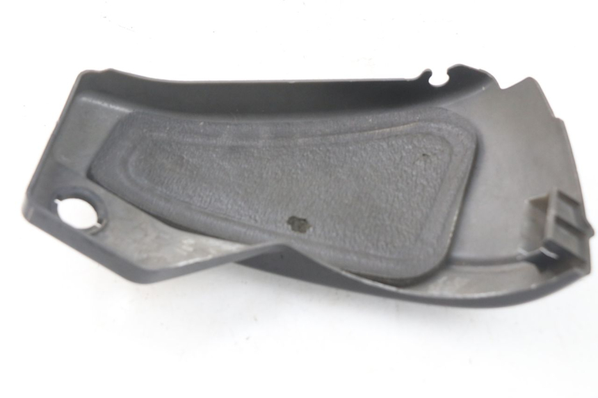 photo de TAMPA LATERAL ESQUERDA DO CHASSI YAMAHA XVS DRAG STAR DRAGSTAR 650 (1997 - 2007) - Ampliação técnica