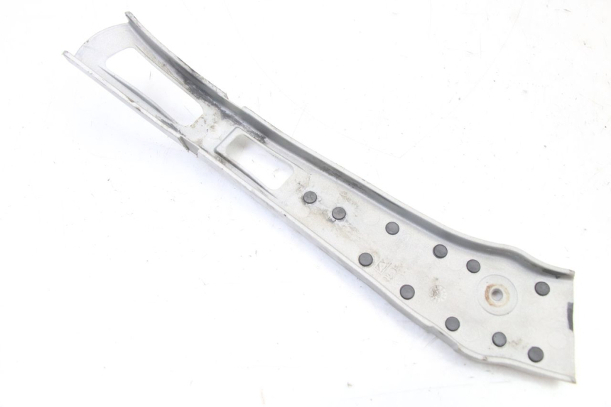 photo de TAMPA LATERAL ESQUERDA DO CHASSI YAMAHA YZ 125 (2006 - 2016) - Ampliação técnica