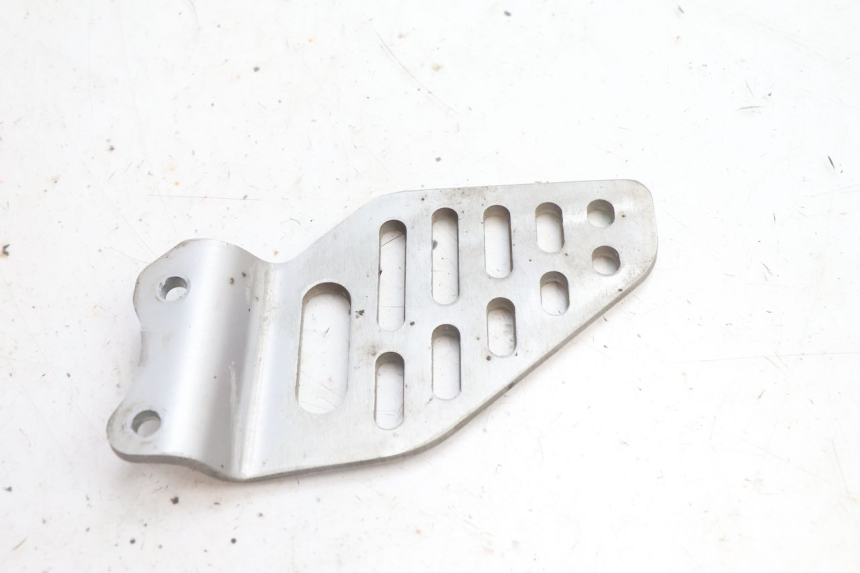 photo de TAMPA LATERAL DO QUADRO ESQUERDO YAMAHA YZF R6 600 (2008 - 2009) - Outro ângulo de visão