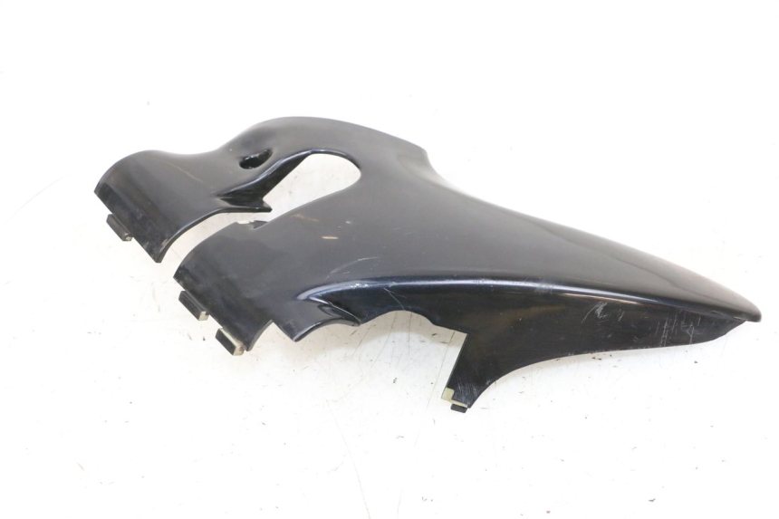 photo de TAMPA LATERAL ESQUERDA DO CHASSI KYMCO ZING 125 (1997 - 2003) - Detalhe da peça