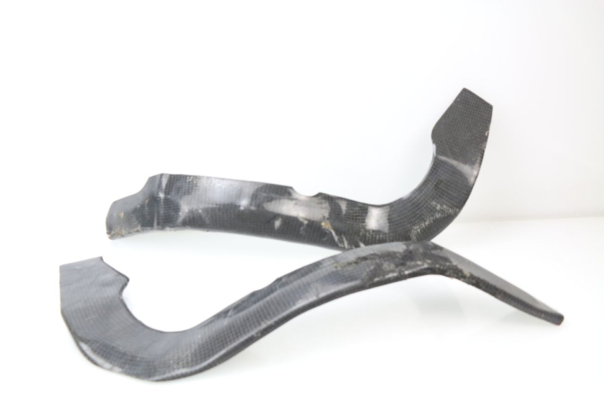 photo de TAMPA LATERAL DO CHASSI SUZUKI GSX-R GSXR 600 (2008 - 2010) - Vista principal
