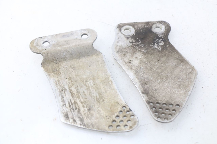 photo de TAMPA LATERAL DO CHASSI SUZUKI GSX-R GSXR 600 (2001 - 2003) - Detalhe da peça