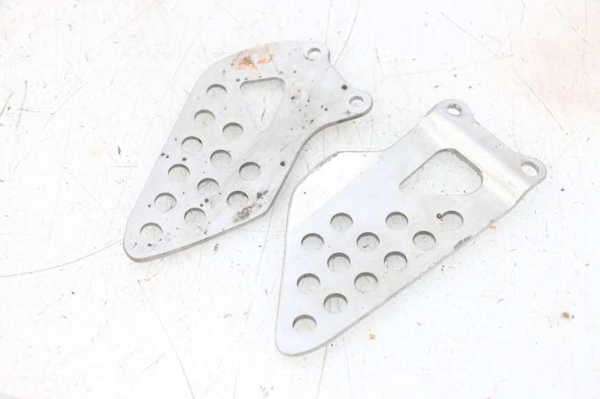 photo de TAMPA LATERAL DO CHASSI SUZUKI GSXR GSX-R 1000 (2003 - 2004) - Outro ângulo de visão