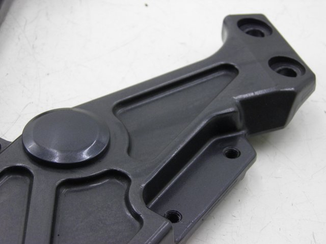 photo de TAMPA LATERAL DO CHASSI KAWASAKI ZEPHYR 550 (1991 - 1998) - Ampliação técnica