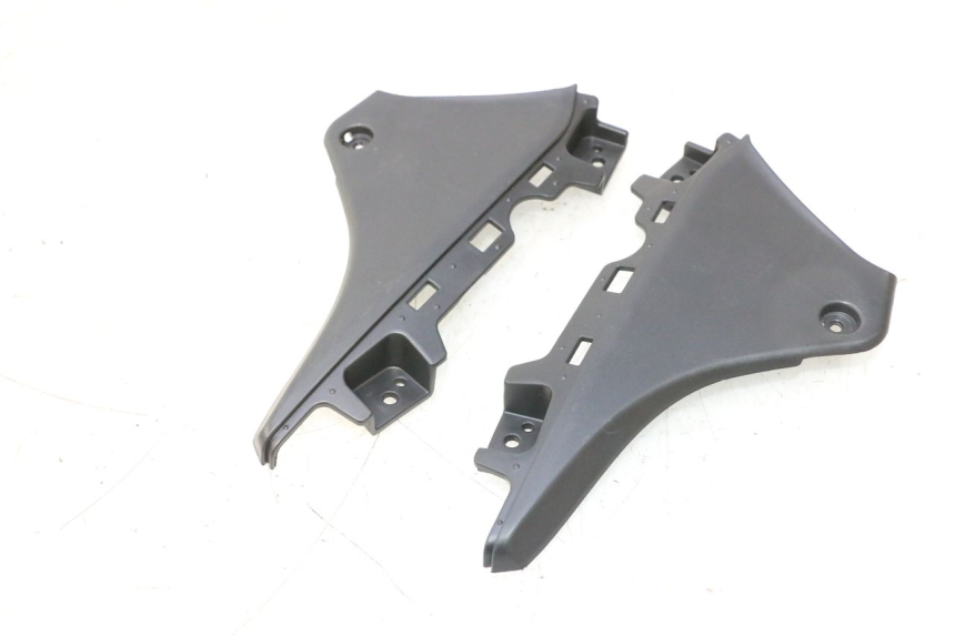 photo de COBERTURA LATERAL DO QUADRO JM MOTORS R-MAX TECH 50 (2024 - 2026) - Vista principal