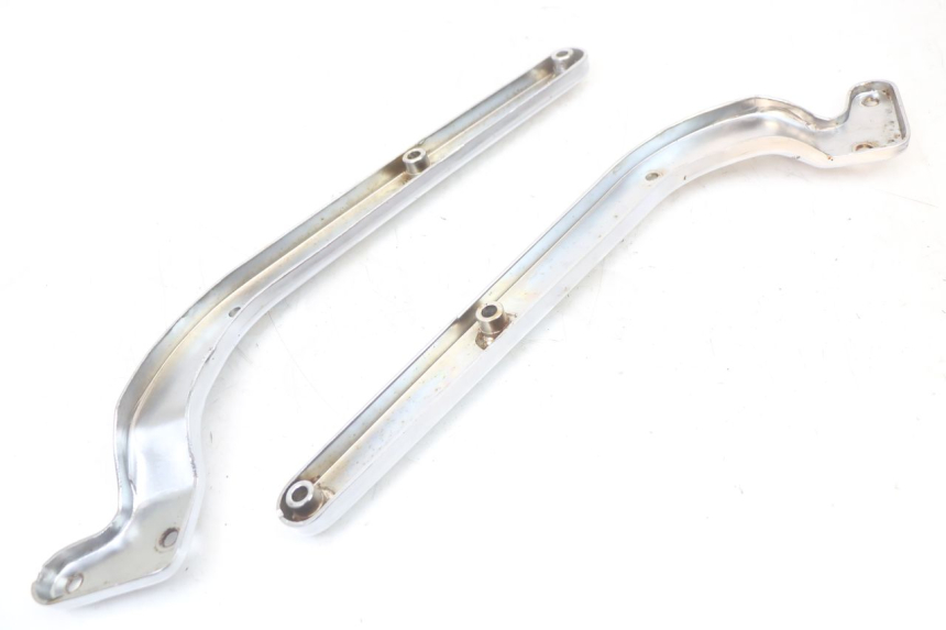 photo de TAMPA LATERAL DO CHASSI REGAL RAPTOR SPYDER 125 (2010 - 2018) - Ampliação técnica
