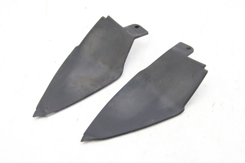 photo de TAMPA LATERAL DO CHASSI APRILIA SR 2T 50 (2012 - 2017) - Vista principal
