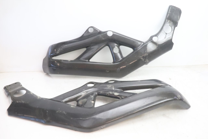 photo de TAMPA LATERAL DO CHASSI SUZUKI SV S 650 (2003 - 2009) - Vista principal