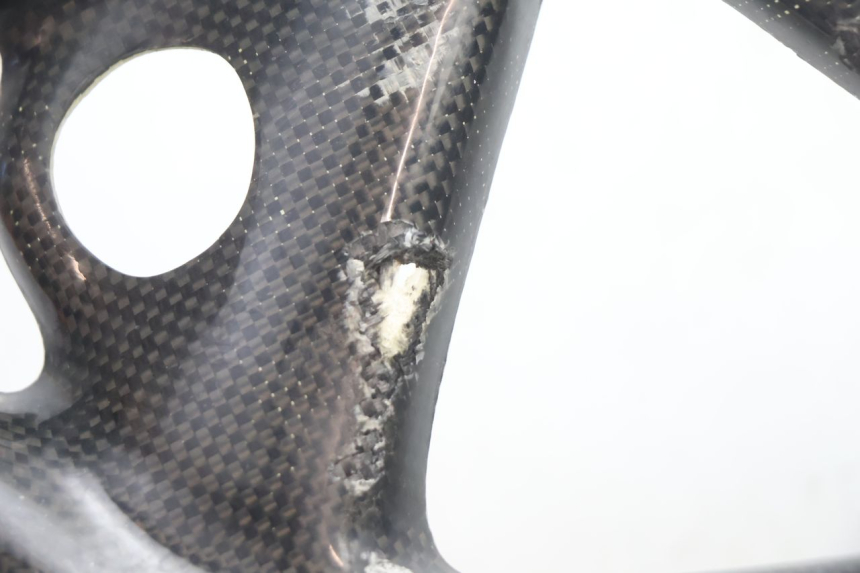 photo de TAMPA LATERAL DO CHASSI SUZUKI SV S 650 (2003 - 2009) - Inspeção visual