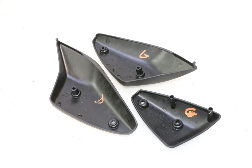 photo de TAMPA LATERAL DO CHASSI PEUGEOT TKR TREKKER FURIOUS 50 (2005 - 2014) - Detalhe da peça