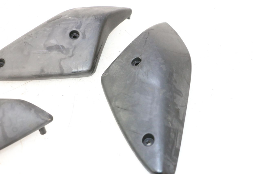 photo de TAMPA LATERAL DO CHASSI PEUGEOT TKR TREKKER FURIOUS 50 (2005 - 2014) - Ampliação técnica