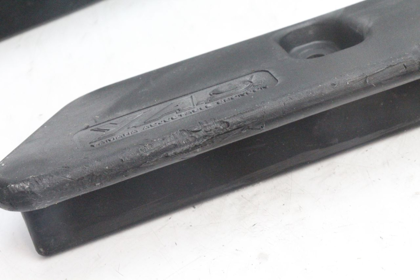 photo de TAMPA LATERAL DO QUADRO YAMAHA WAVE RUNNER GP R 1200 (2000 - 2003) - Vista geral