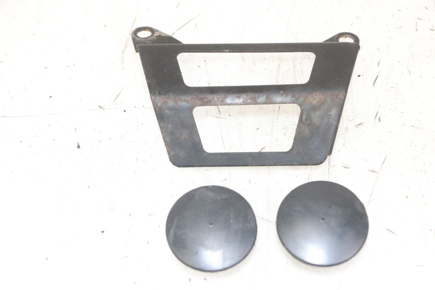 photo de TAMPA LATERAL DO CHASSI YAMAHA FZS FAZER 600 (2001 - 2003) - Vista principal