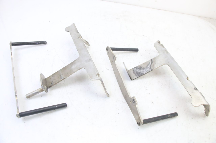 photo de TAMPA LATERAL DO CHASSI YAMAHA YZ-F YZF 250 (2007 - 2013) - Vista principal