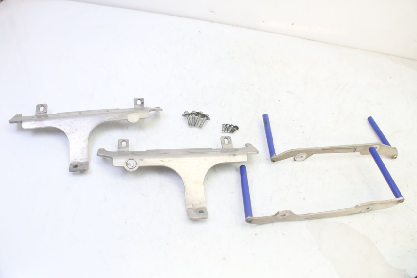 photo de TAMPA LATERAL DO CHASSI YAMAHA YZ-F YZF 250 (2014 - 2018) - Vista principal