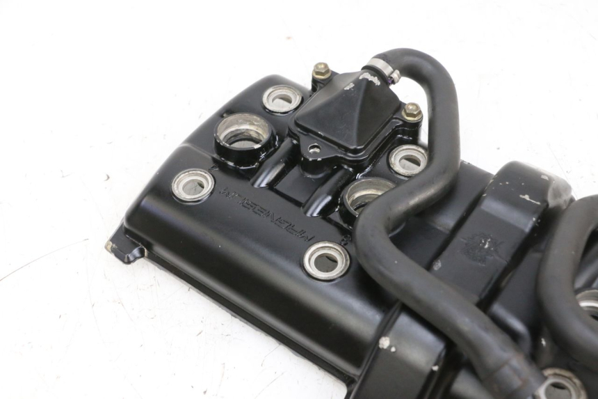 photo de TAMPA DE BALANCINS MV AGUSTA BRUTALE R WALLY 910 (2008 - 2008) - Detalhe da peça