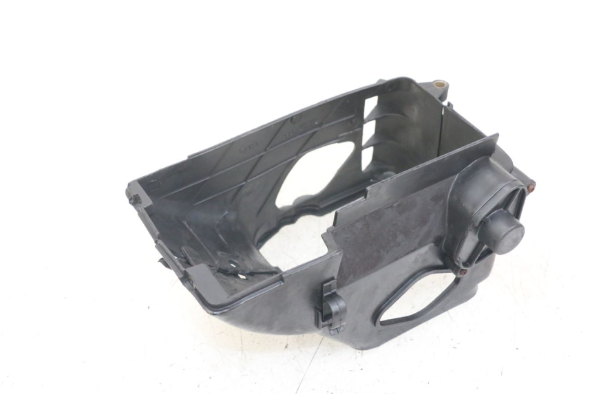 photo de TAMPA DO CILINDRO PEUGEOT KISBEE 4T 50 (2010 - 2017) - Detalhe da peça