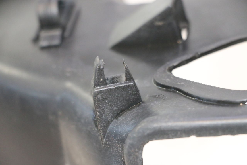 photo de TAMPA DO CILINDRO KYMCO LIKE 125 (2009 - 2016) - Detalhe da peça