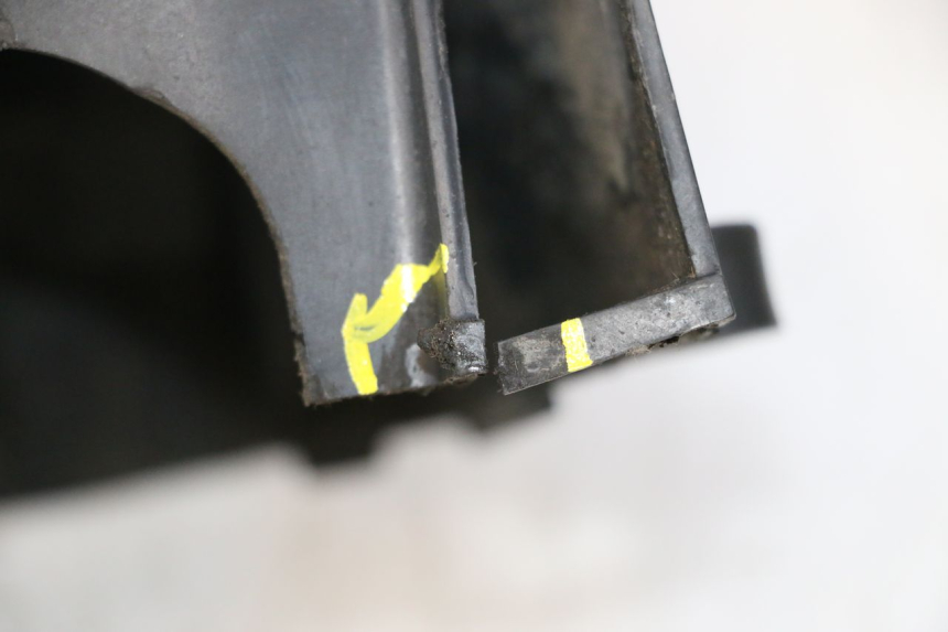 photo de TAMPA DO CILINDRO PEUGEOT LUDIX SNAKE 2T 50 (2004 - 2014) - Detalhe da peça