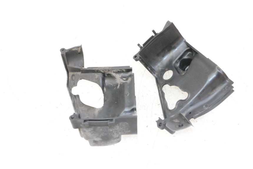 photo de TAMPA DO CILINDRO PIAGGIO ZIP 4T 50 (2018 - 2020) - Pontos de fixação