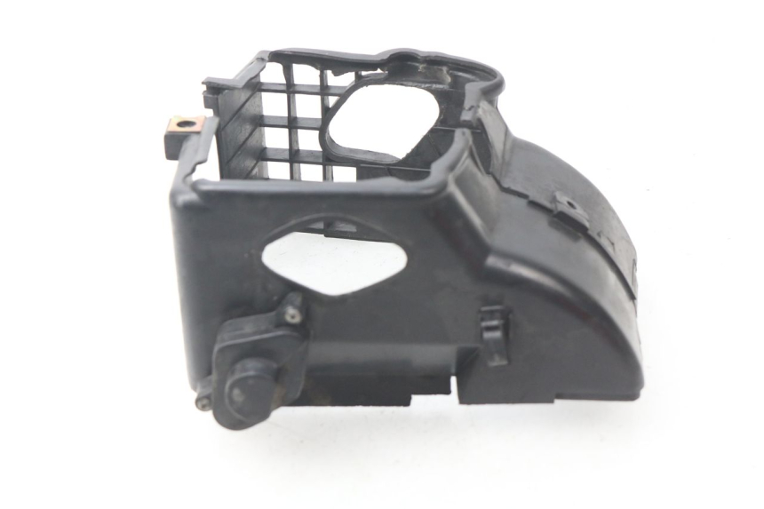 photo de TAMPA DO CILINDRO TNT MOTOR ROMA 10' 4T 50 (2019 - 2022) - Pontos de fixação