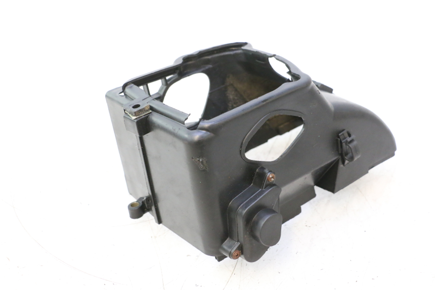 photo de TAMPA DO CILINDRO TNT MOTOR ROMA 10' 4T 50 (2007 - 2018) - Detalhe da peça