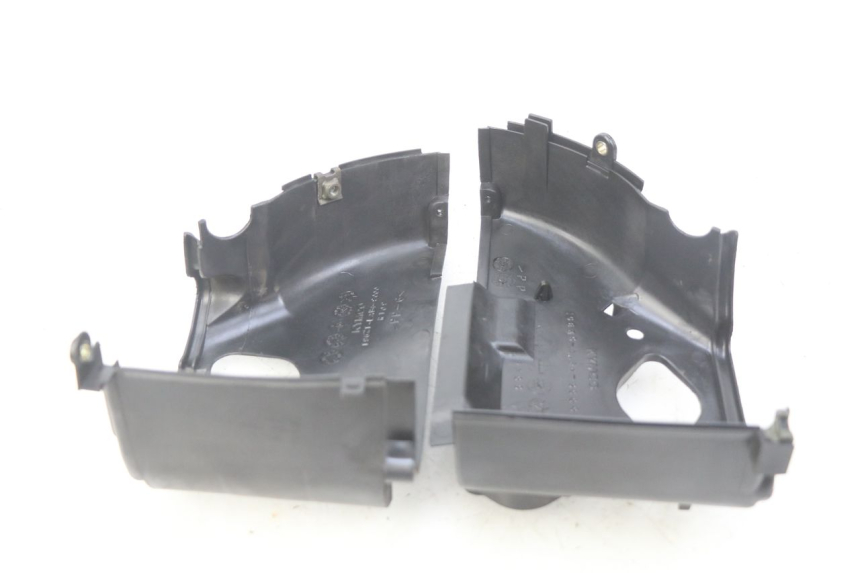 photo de TAMPA DO CILINDRO KYMCO SENTO 100 (2008 - 2013) - Pontos de fixação