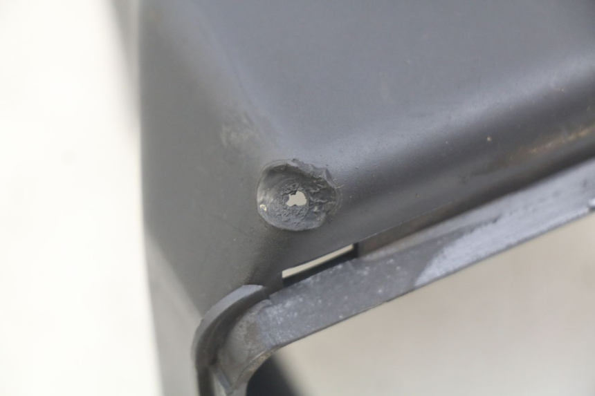 photo de TAMPA DO CILINDRO PIAGGIO VESPA PRIMAVERA 2T 50 (2013 - 2018) - Detalhe da peça
