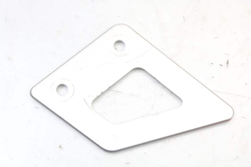 photo de TAMPA DO DISCO DE FREIO YAMAHA TDR DELTABOX 125 (1997 - 2003) - Detalhe da peça