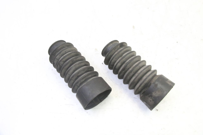 photo de TAMPA DE GARFO YAMAHA BW'S 100 (1999 - 2002) - Detalhe da peça
